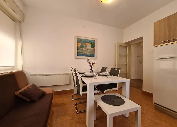 Jadran 2151 Apartamento