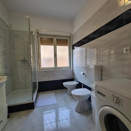 Jadran 2151 Apartment *