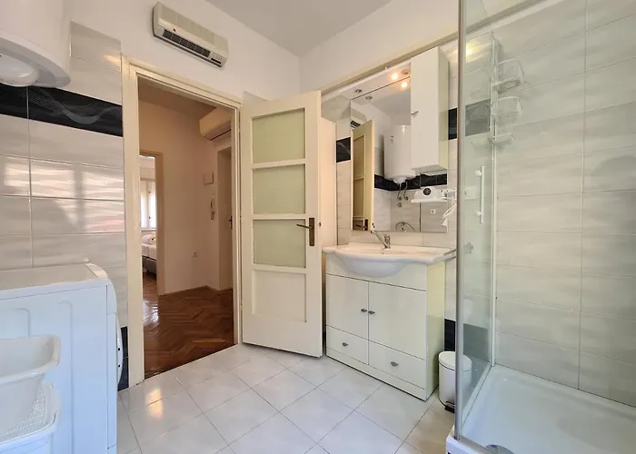 Jadran 2151 Apartment Pula